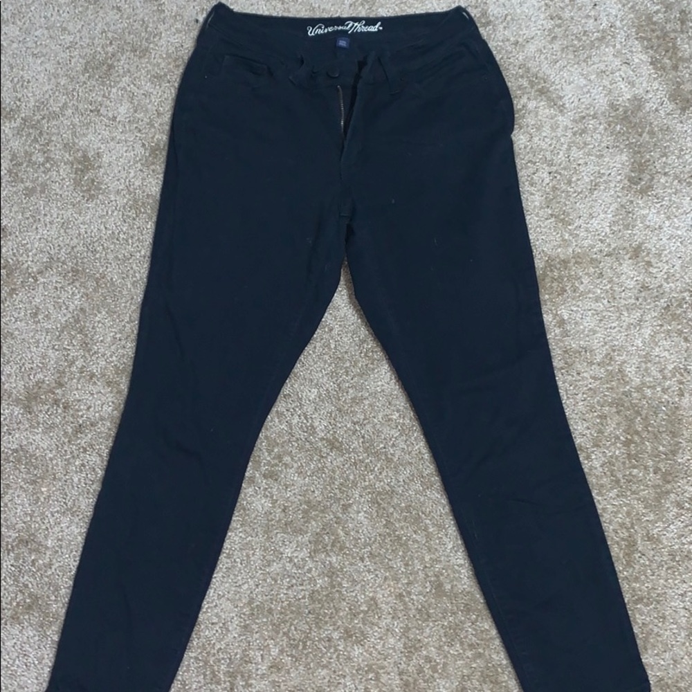 Black skinny jeans